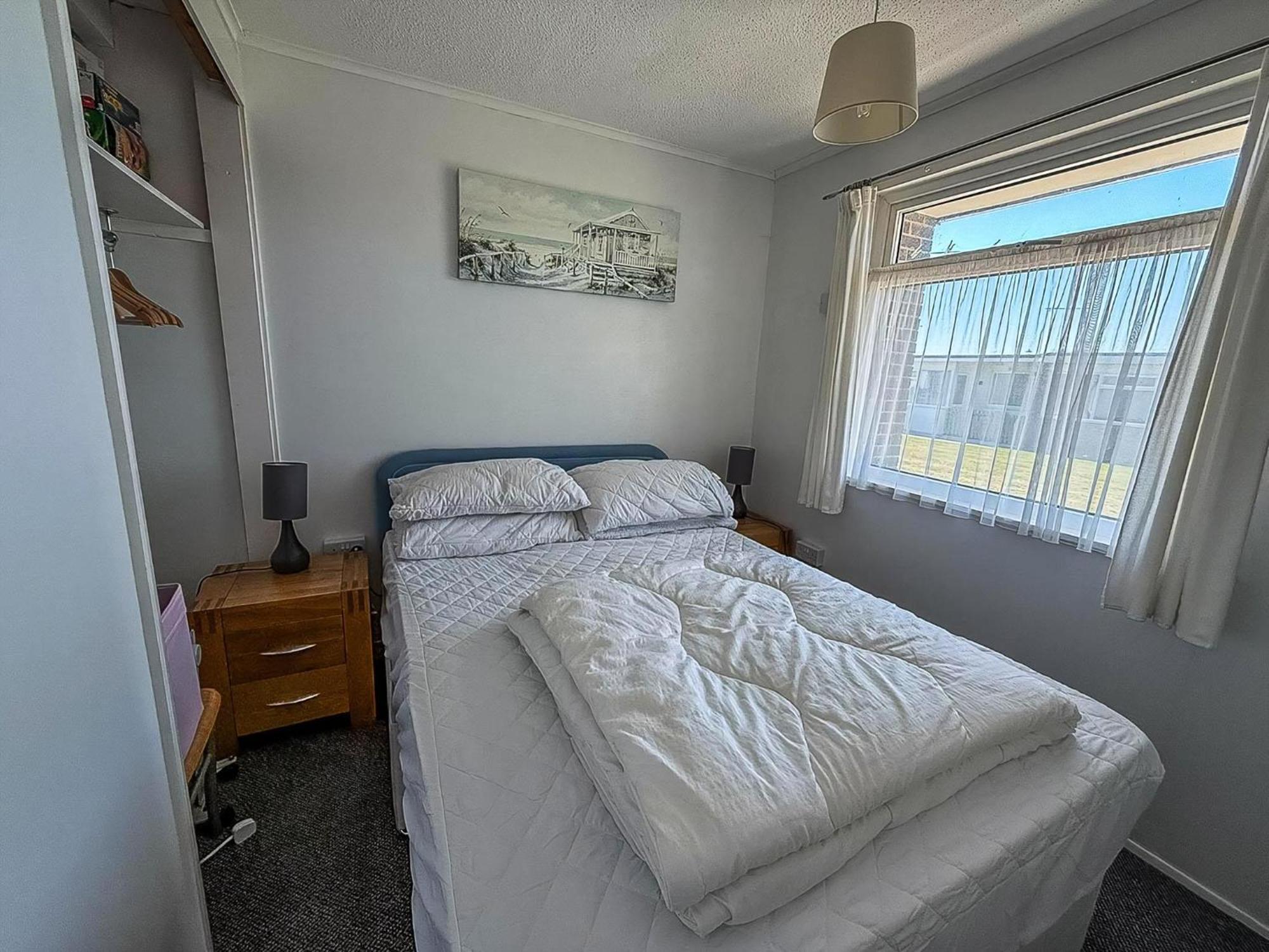 Lovely 4 Berth Chalet For Hire At California Sands In Norfolk Ref 52350Cs Scratby 외부 사진